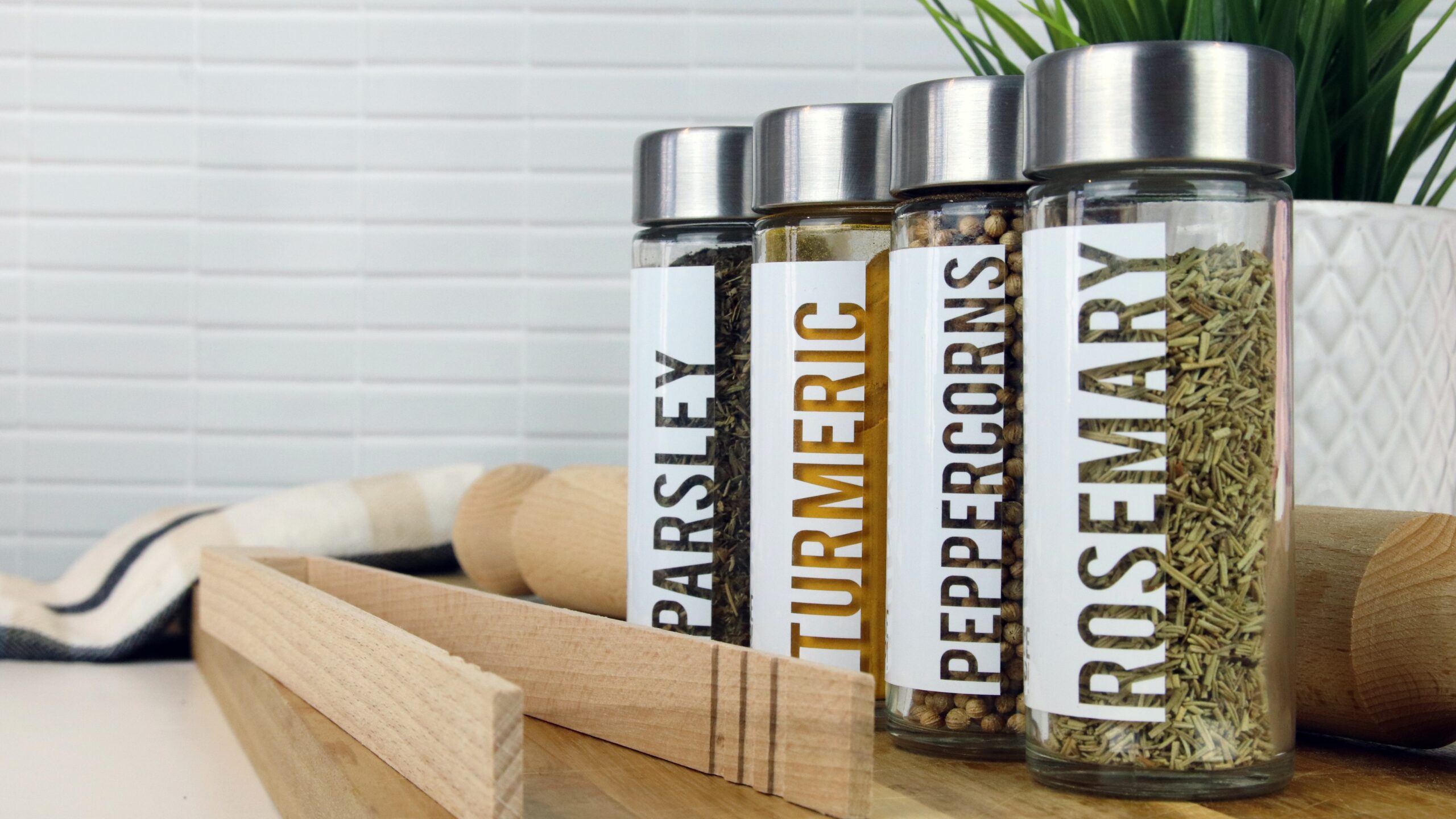 Spice Up Your Cabinets with New Jars from Amazon